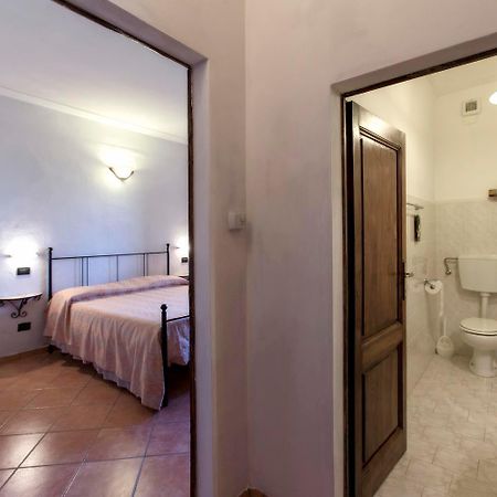 I Castagnini Apartment มอนเตคาตีนี วัล ดิ เชชินา ภายนอก รูปภาพ
